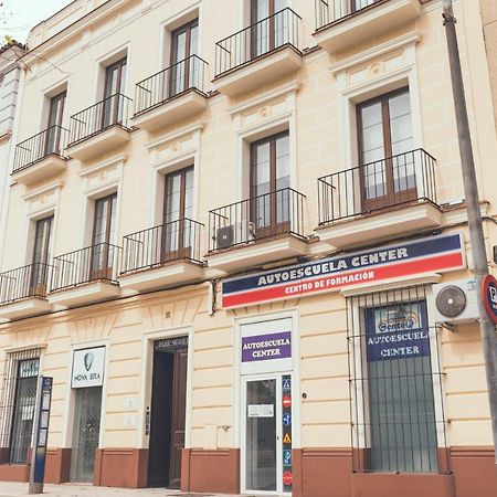 Apartamentos Puerta Sevilla Jerez de la Frontera Zewnętrze zdjęcie